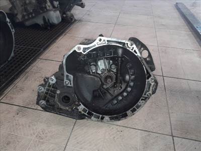 Daewoo Lanos 1.6 16V - Váltó  nsr9733