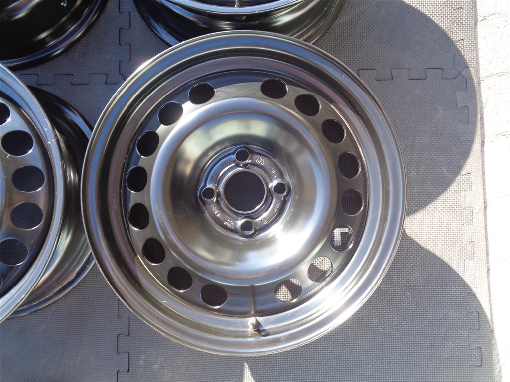 Új lemezfelni Opel 15-ös, 4×100-as osztóval eladó.  3. kép