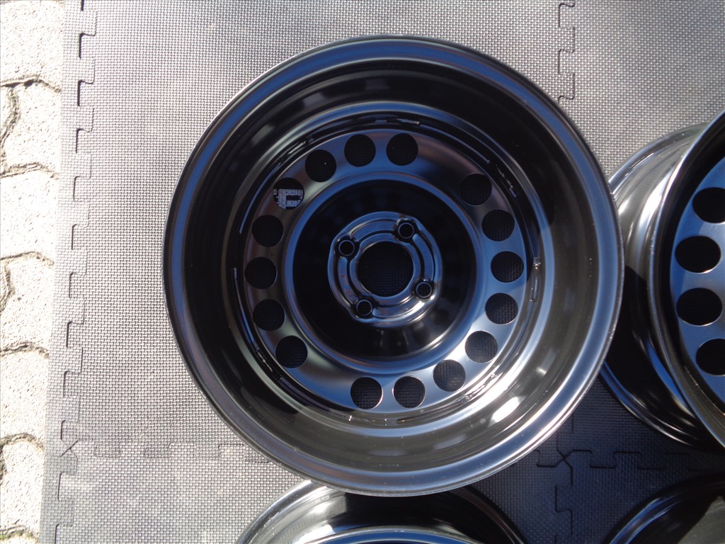 Új lemezfelni Opel 15-ös, 4×100-as osztóval eladó.  5. kép