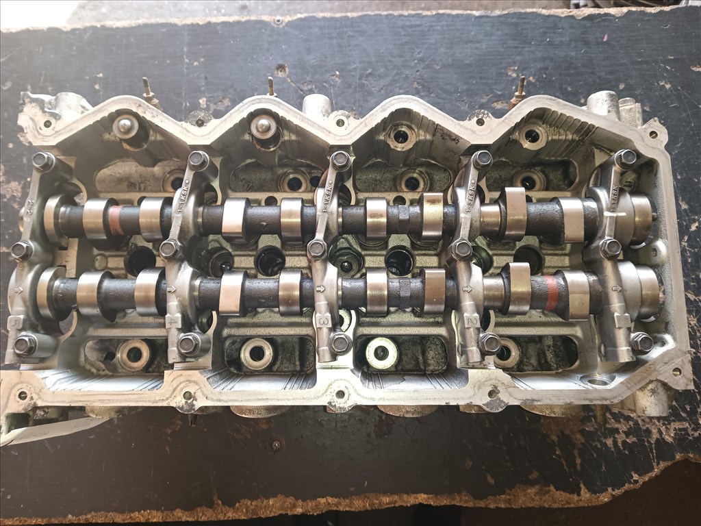 Nissan X-trail T30 hengerfej  1. kép