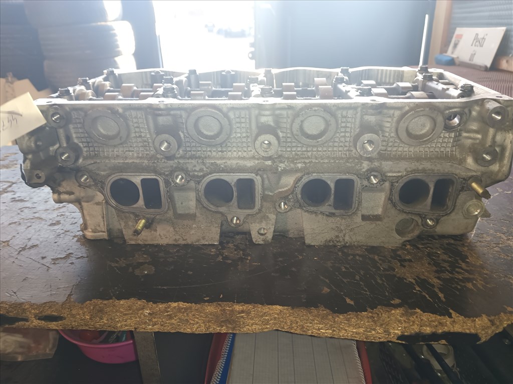 Nissan X-trail T30 hengerfej  7. kép