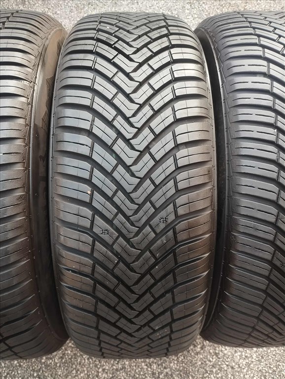 205/55 16 Continental négyévszakos gumi r16 " DOT22 4évszak 1. kép