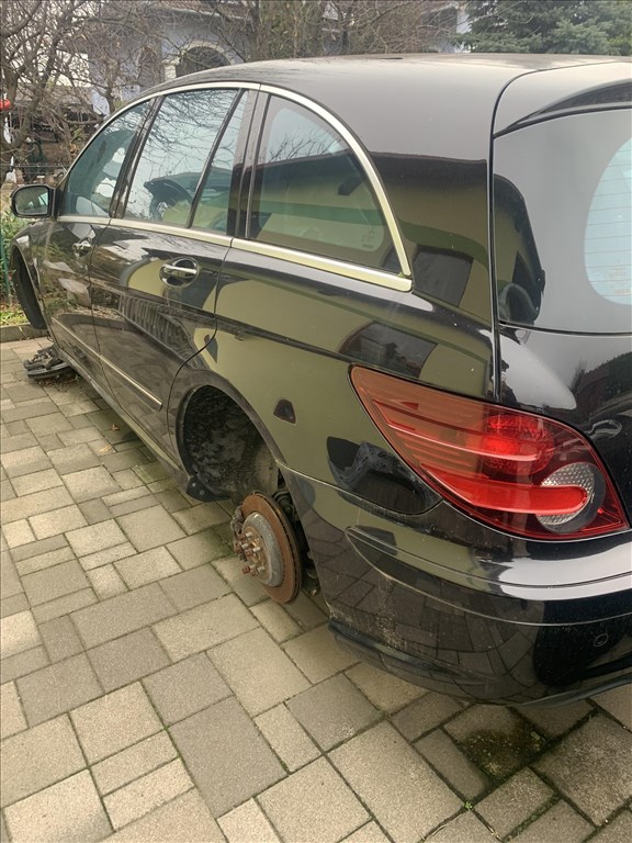 Eladó Mercedes R 280 CDI (2987 cm³, 190 PS) (W251) 1. kép