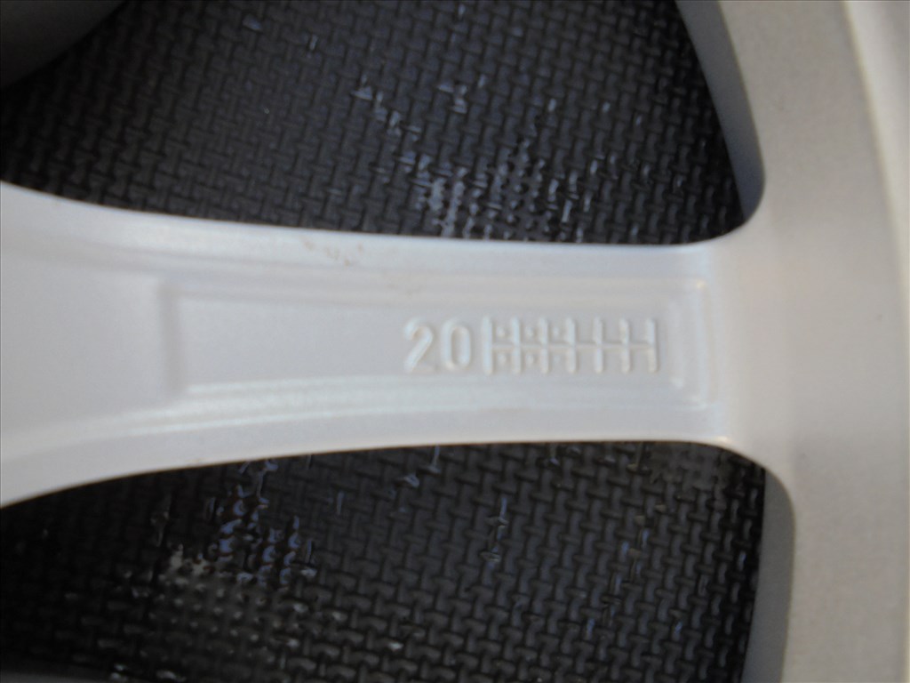  Mint az új 17-es BMW 3-as gyári szenzoros alufelni eladó  8. kép