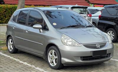Honda Jazz bontott alkatrészei