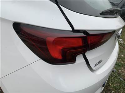 Opel Astra K Lámpa Hátsó Bal belső
