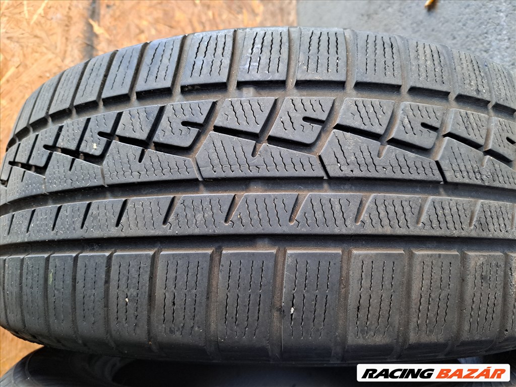 2db 235/55 R18 Yokohama W-Drive (Peremvédős) Téli gumi eladó!!! ára 15000Ft/db 2. kép