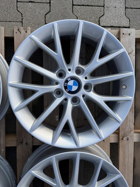R17 5x120 Original BMW 1er F20 F21 2er F22 F23    Styling 380 - 7J ET40  4. kép