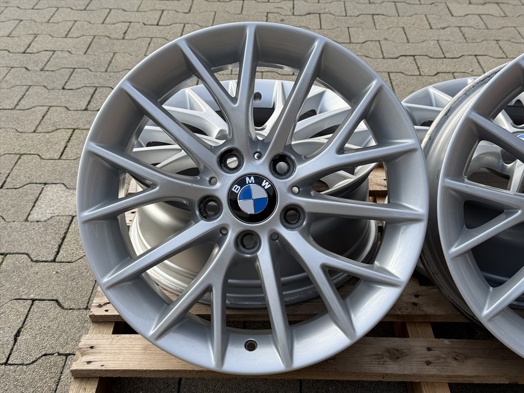 R17 5x120 Original BMW 1er F20 F21 2er F22 F23    Styling 380 - 7J ET40  6. kép