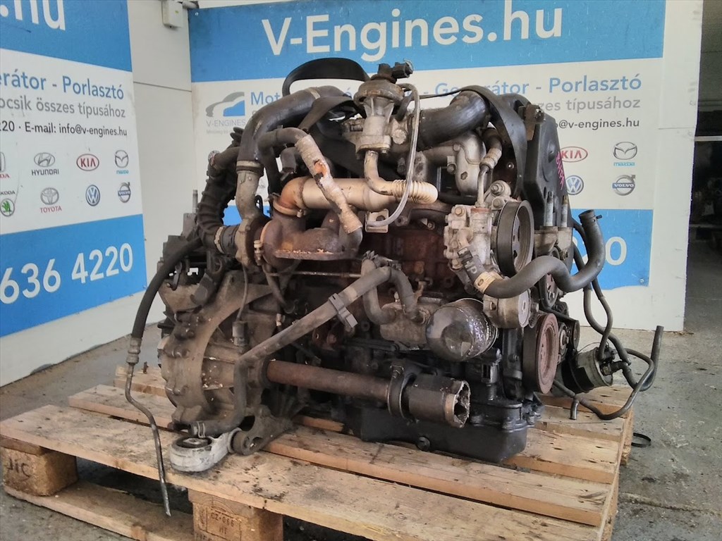 Ford Transit Connect BHPA komplett bontott motor  2. kép