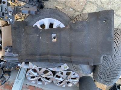 Renault Mégane III géptető motorháztető belső szigetelés burkolat 