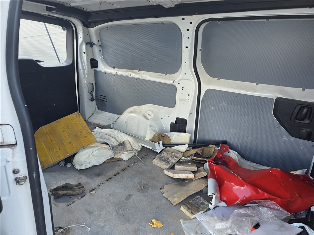 Toyota Proace II bontott alkatrészei 2. kép