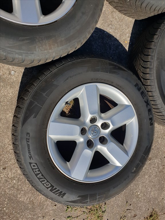 16" 5x114,3 Toyota RAV4 3. kép