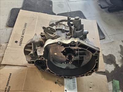 Opel Zafira C Tourer 1.4 Turbo Váltó M32 8081 , 