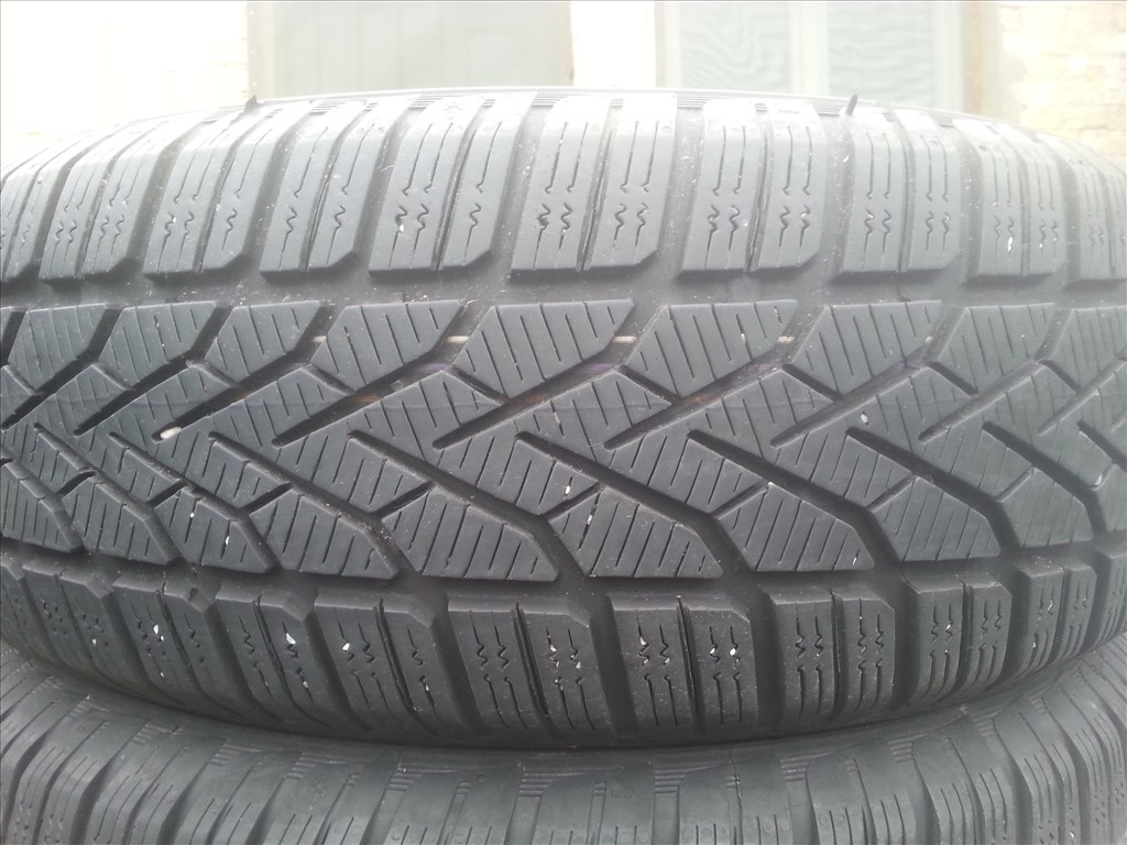  195/65R15 Semperit használt téli gumi garnitúra 1. kép