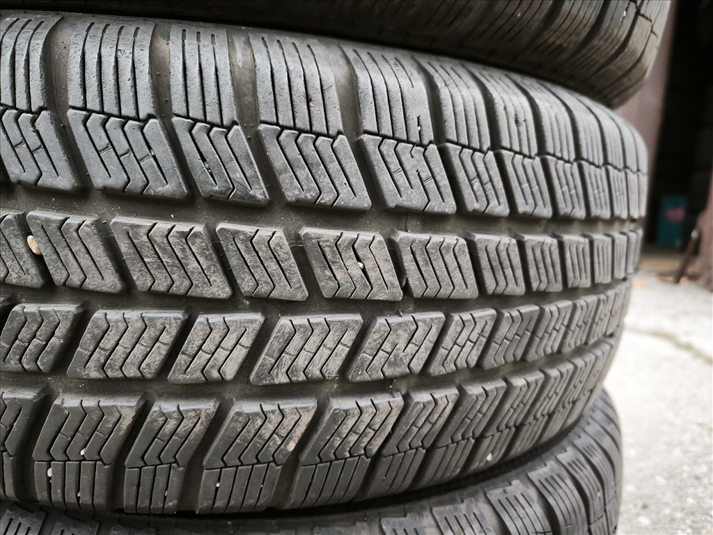  215/6016" 55e/4db újszerű Barum téli gumi gumi 8. kép