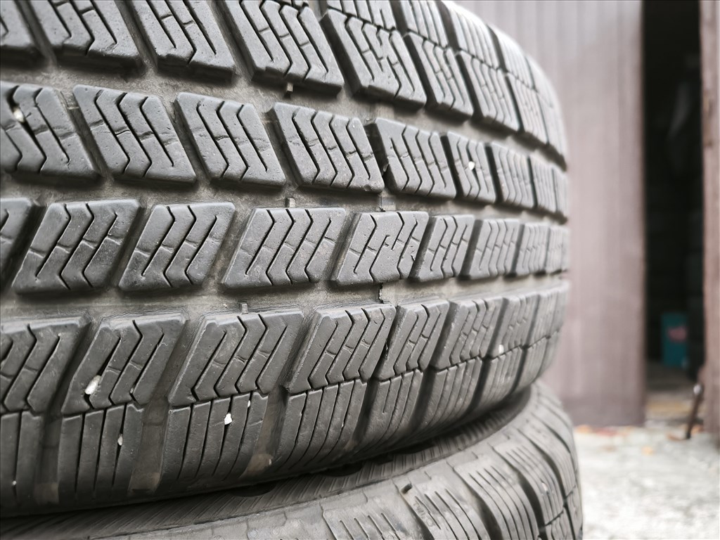  215/6016" 55e/4db újszerű Barum téli gumi gumi 9. kép