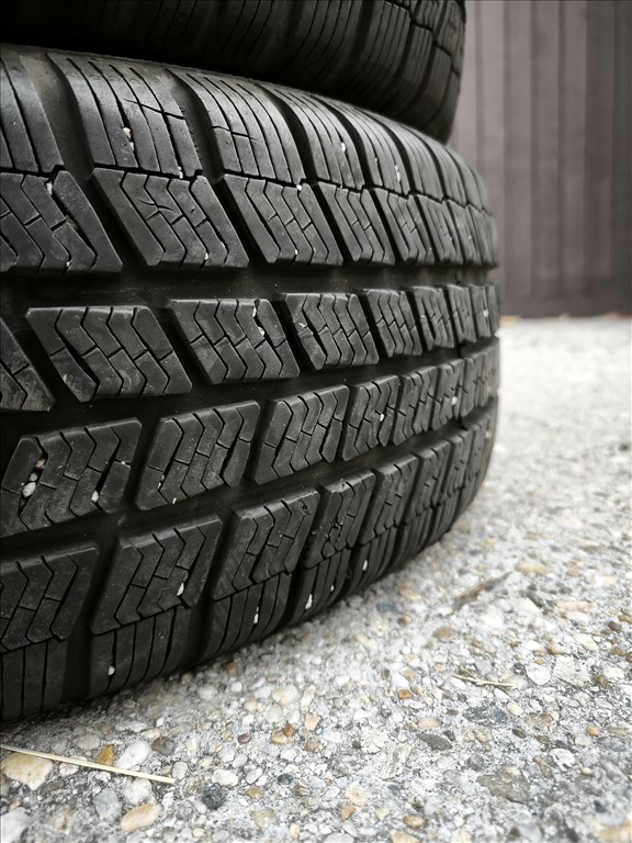  215/6016" 55e/4db újszerű Barum téli gumi gumi 10. kép