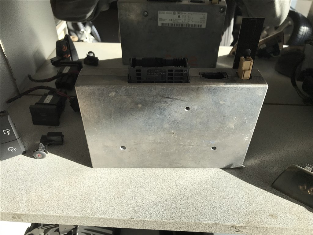 Audi A5 (B8 - 8T) Bluetooth modul 4e0862335 2. kép