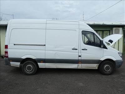 Mercedes Sprinter W906 313 CDI 2011 bontott alkatrészei
