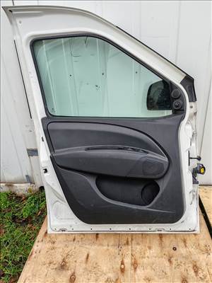 Fiat Doblo bal első ajtó eladó, olasz, rozsdamente