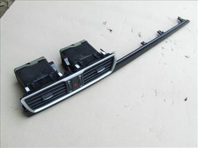 Mazda 3 (BM) szellőző rács 