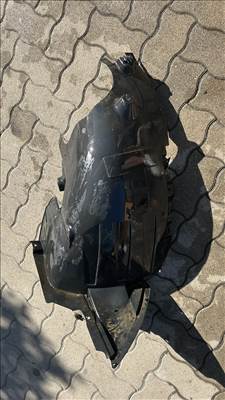 Mercedes W910 Sprinter dobbetét eleje  a9106846000-b