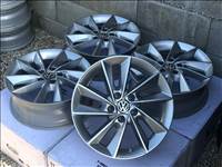  5x112 lyukosztású 6,5JJ 17" újszerű Borbet Audi Vw Skoda Seat alufelni