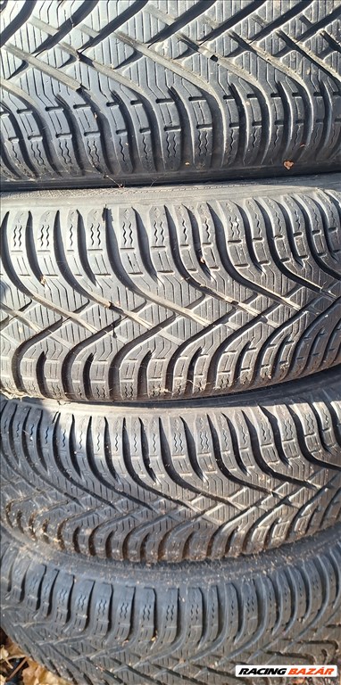  4x100 lyukosztású 15" használt (gyári felni) alufelni, rajta 175/65 használt Kleber téli gumi gumi  3. kép