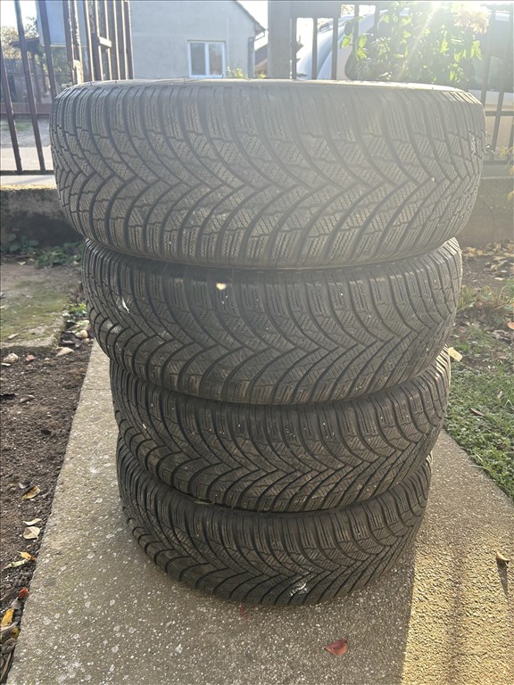  215/6516" használt Firestone téli gumi gumi 2022 év  4. kép