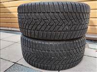  255/4020" újszerű Dunlop téli gumi 2 db 2022.45.hét