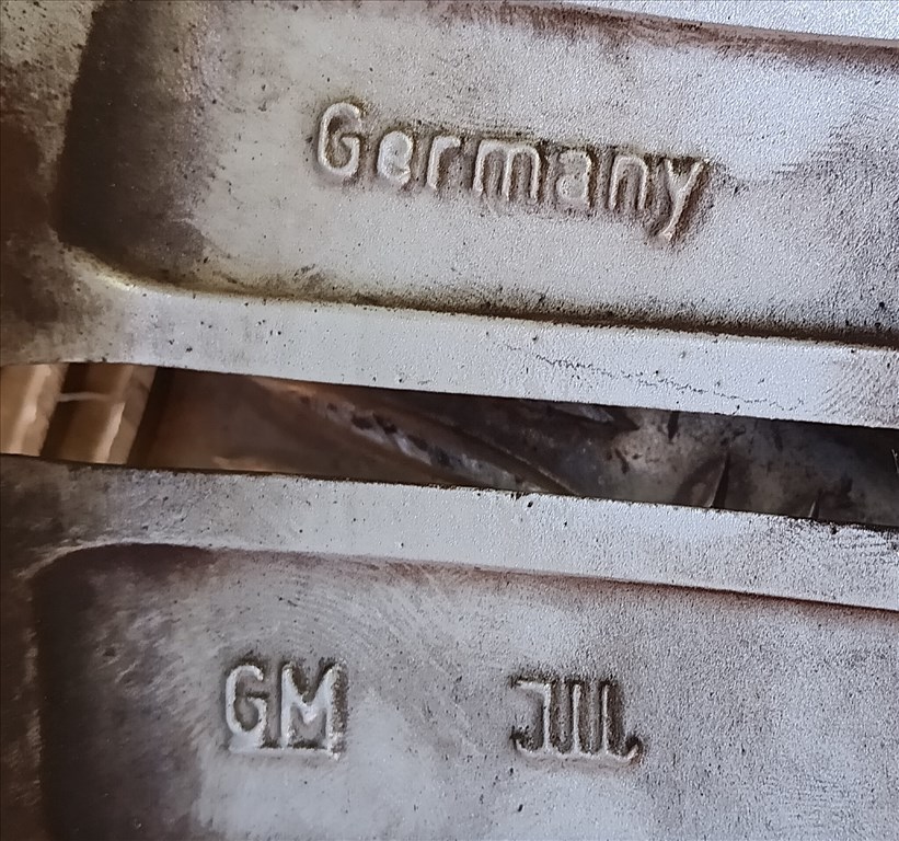 Opel Astra H, Zafira B 1db 16" gyári bontott alufelni (6.5x16 ET39) eladó 2. kép