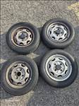 Suzuki Swift 155/70 R13 lemezfelni - nyári gumikkal. 