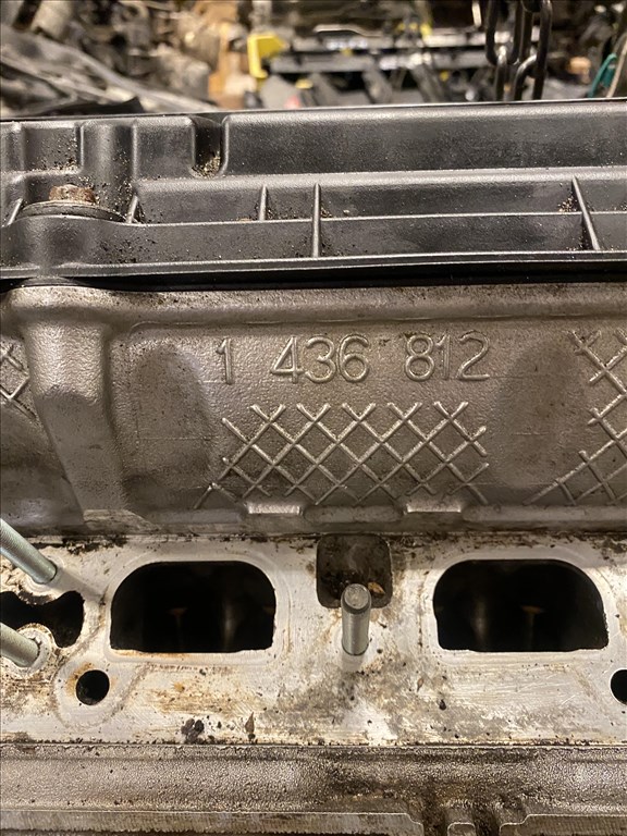 BMW 530 E60/E61 M54B30 Motor fűzött blokk hengerfejjel  7. kép
