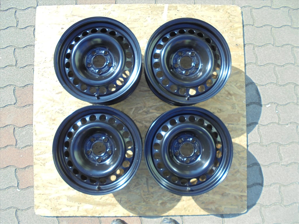 16-os új Alcar lemezfelni ( Mercedes ) eladó 1. kép