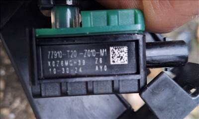 Honda Civic ütközés érzékelő  77910t20z010m1