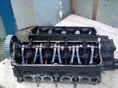 SUZUKI WagonR+ Hengerfej. benzines