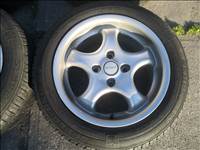 15-ös Dezent alukerék 4x114.3-as lyukosztású