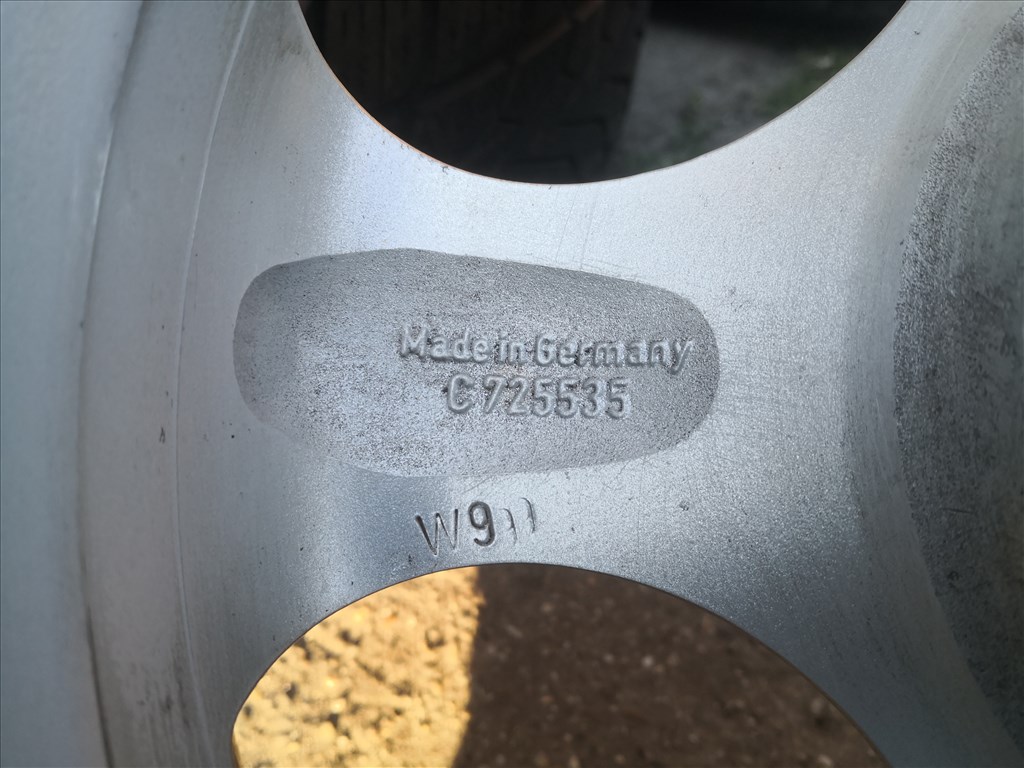 15-ös Dezent alukerék 4x114.3-as lyukosztású 8. kép