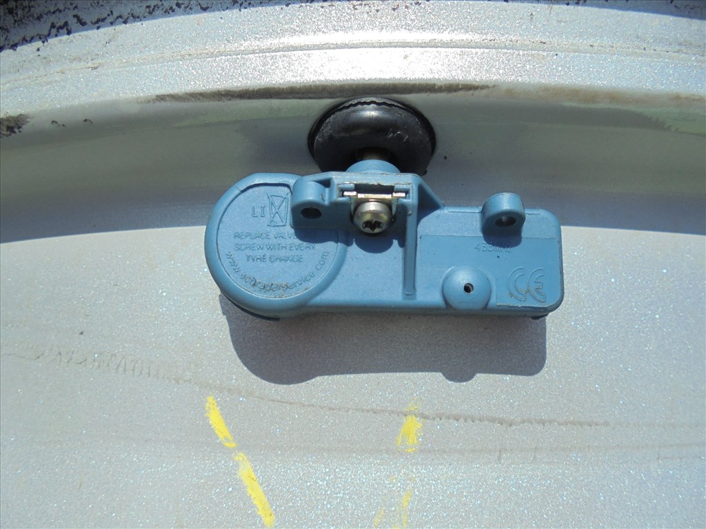 19-es 5 x 115-ös Opel szenzoros gyári alufelni kitűnő állapotban eladó 6. kép