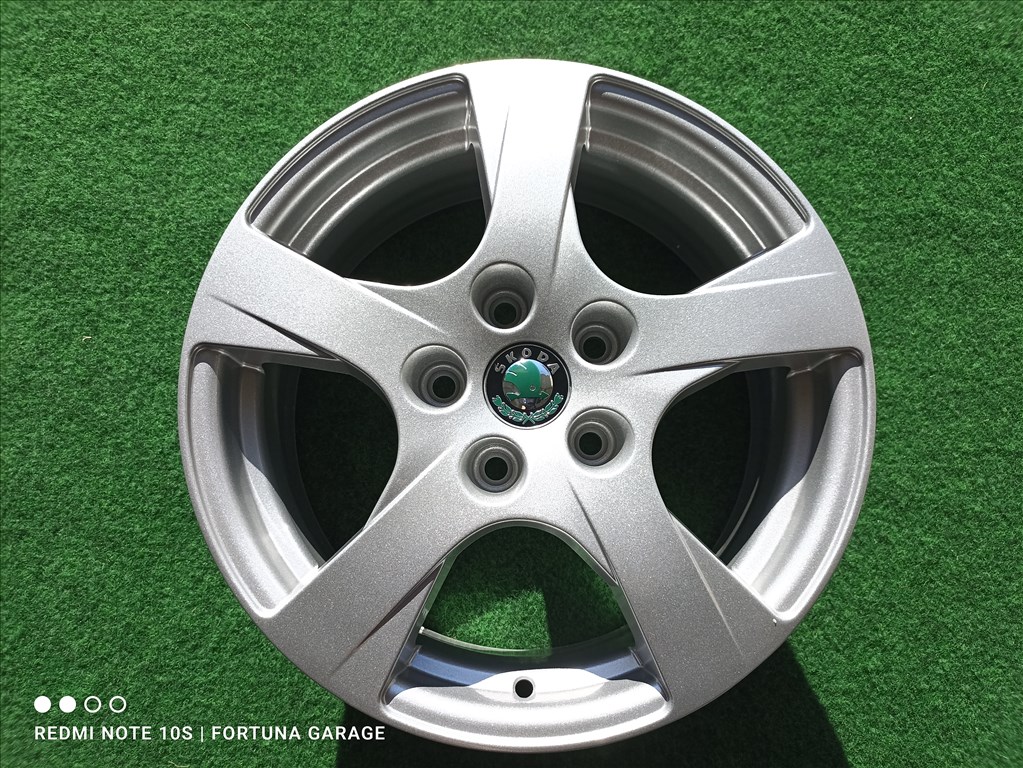 5x112 16" Skoda újszerű alufelni garnitúra 5. kép