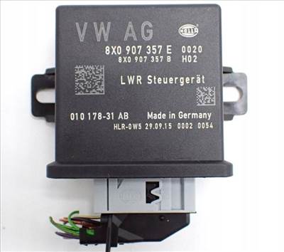 Audi Q3 (8U), Audi A1 (8X) fényszóró vezérlő elektronika 8x0907357e 8X0907357E