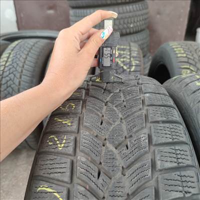 215/65 R17 Goodyear téli gumi 20000ft a 2db/43/