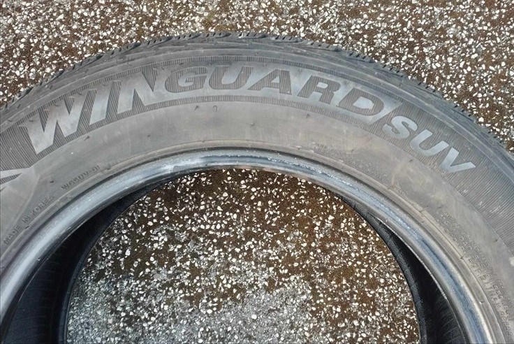 225/60 17 Nexen újszerű téli gumi r17 " 4. kép