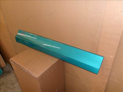 VOLKSWAGEN T-CROSS 2GM jobb első ajtó díszléc 2018- 2GM854940F