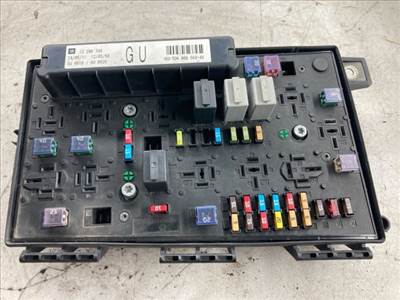 FORD FOCUS II Biztosítéktábla Doboz