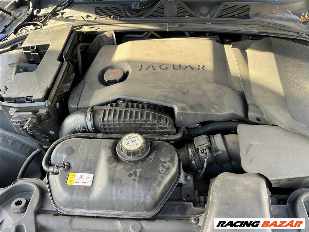 2008 JAGUAR XF PREMIUM 2.7 Diesel, 6 sebességes automata - jobbkormányos jármű bontása!  3. kép