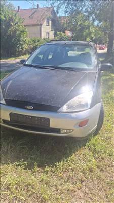 Ford Focus Mk1 bontott alkatrészei 1.8 benzin