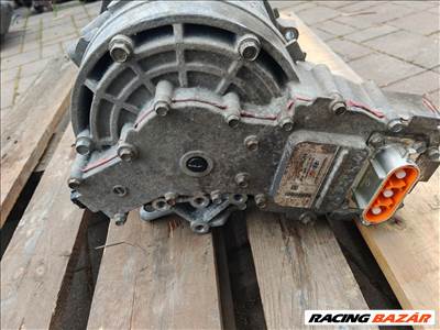 Hyundai Ioniq (AE) Electric 120 LE villanymotor (elektromotor) EM09 365000e500