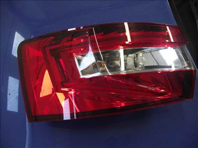 Skoda Superb 3 bal hátsó lámpa kombi ledes 3v9945207a